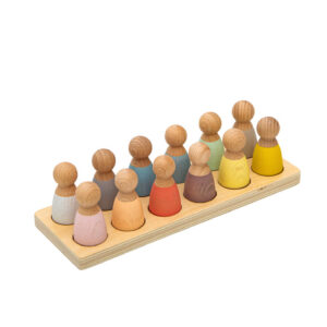 PASTELNE FIGURE