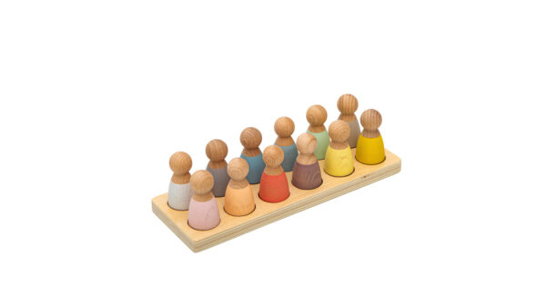 PASTELNE FIGURE